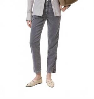 NEW CLOSED pedal pusher pants in rain